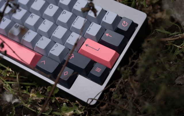 GMK 8008