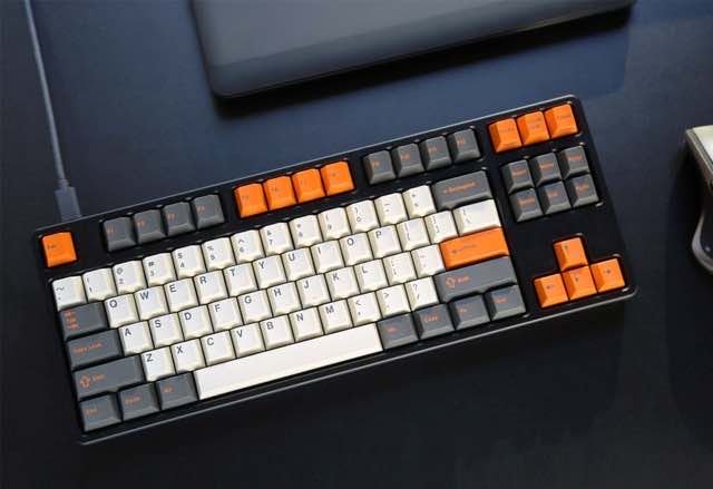GMK Carbon 大碳 R2 键帽图片