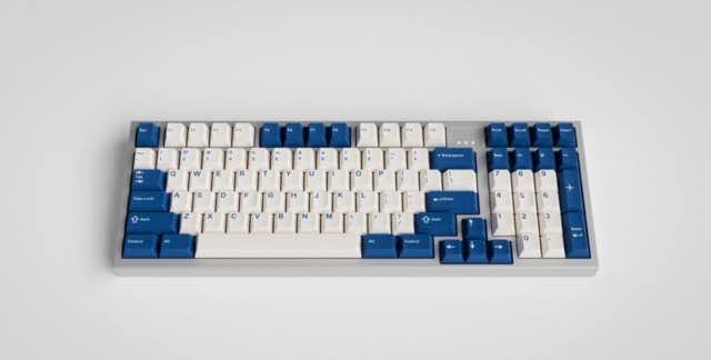 GMK Classic Blue 键帽图片