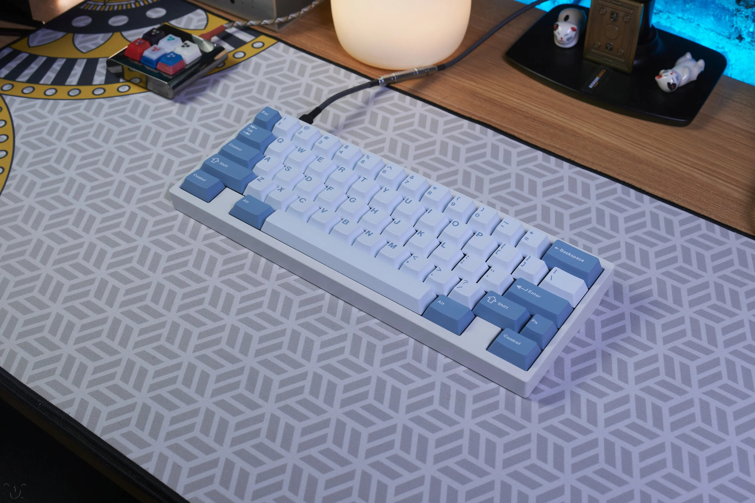 Polaris E-White