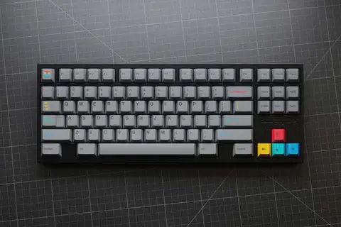 GMK Dualshot R2 键帽图片