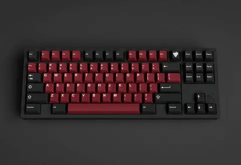GMK Burgundy R3 键帽图片