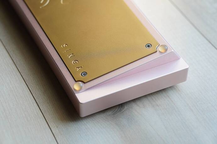 Unikorn R1 Rose Gold